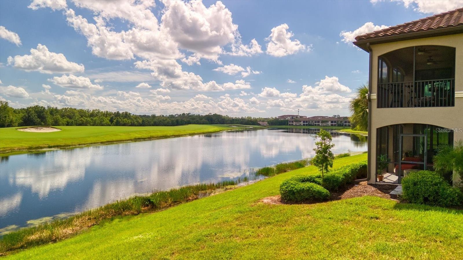 COACH HOMES I AT LAKEWOOD NATIONAL PH 4 - Residential Lease