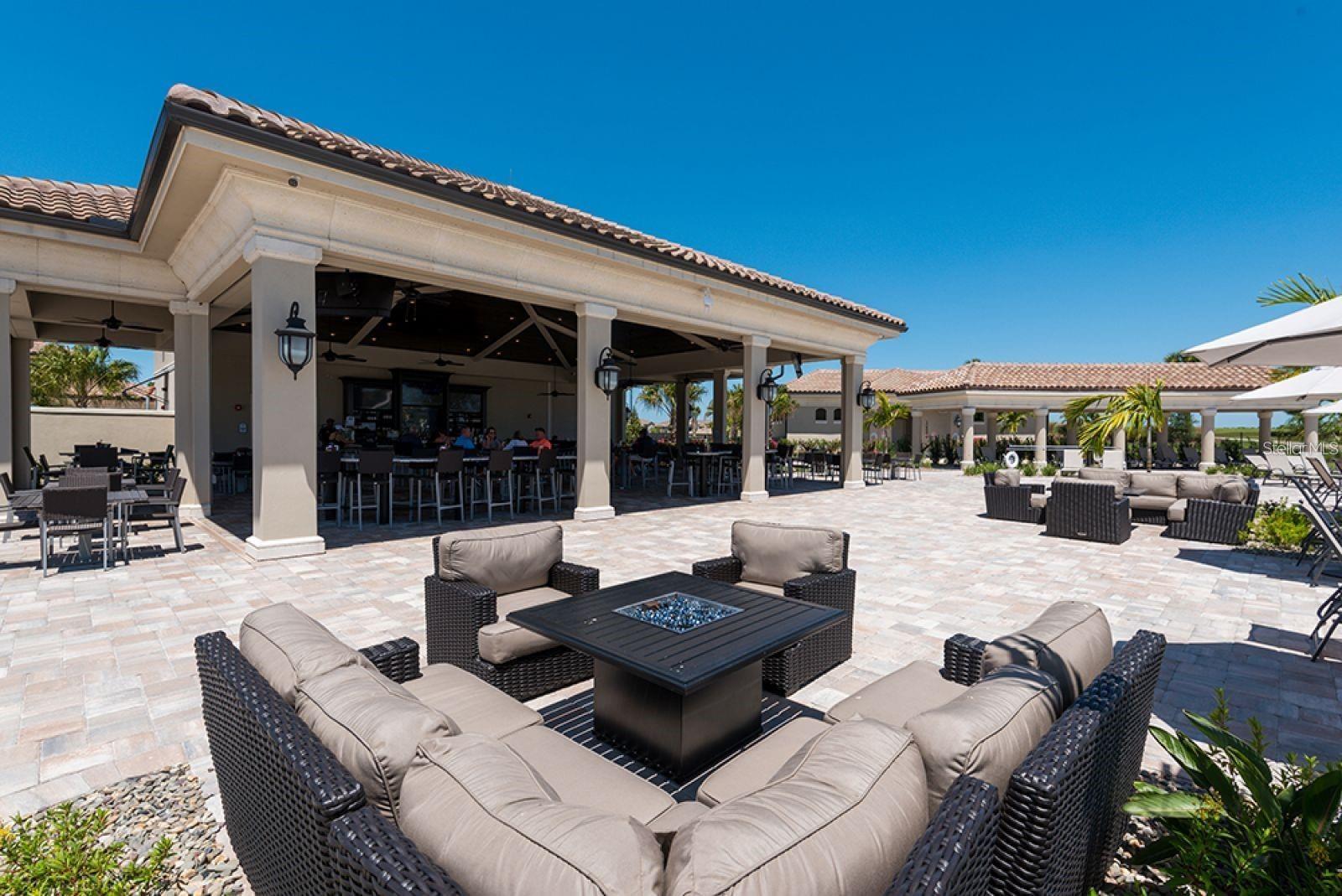 COACH HOMES I AT LAKEWOOD NATIONAL PH 4 - Residential Lease