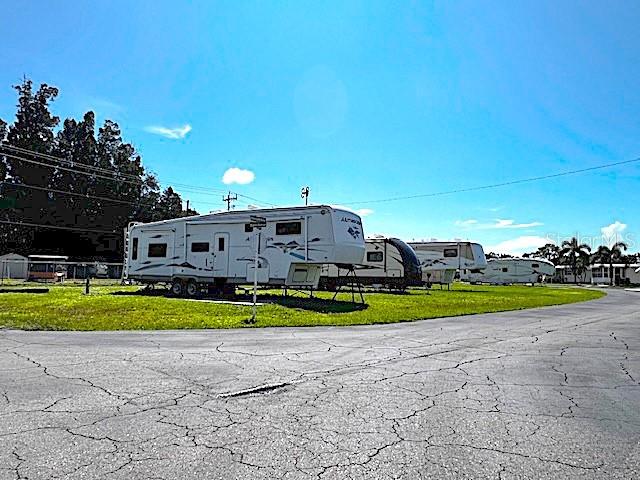 CHATEAU VILLAGE CO-OP - Land