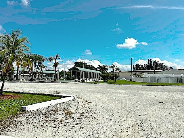 CHATEAU VILLAGE CO-OP - Land