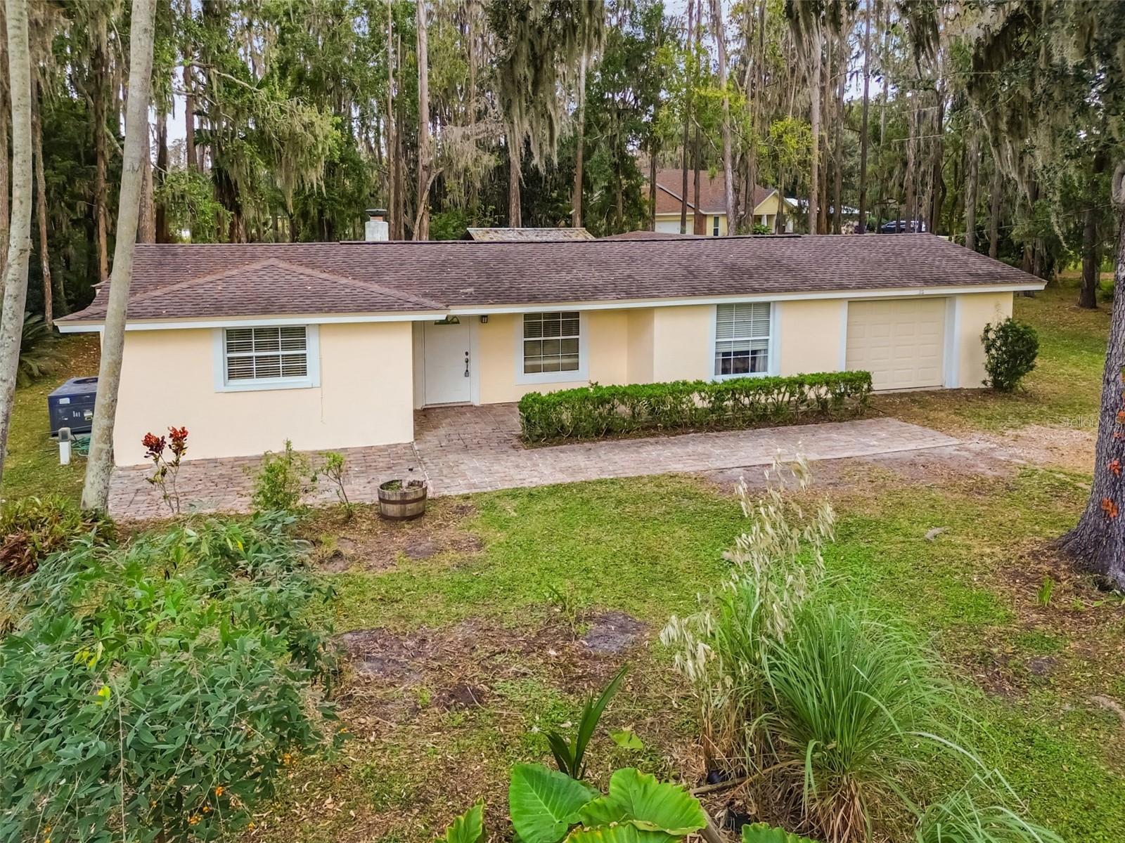 IVELMAR ESTATES ADD - Residential