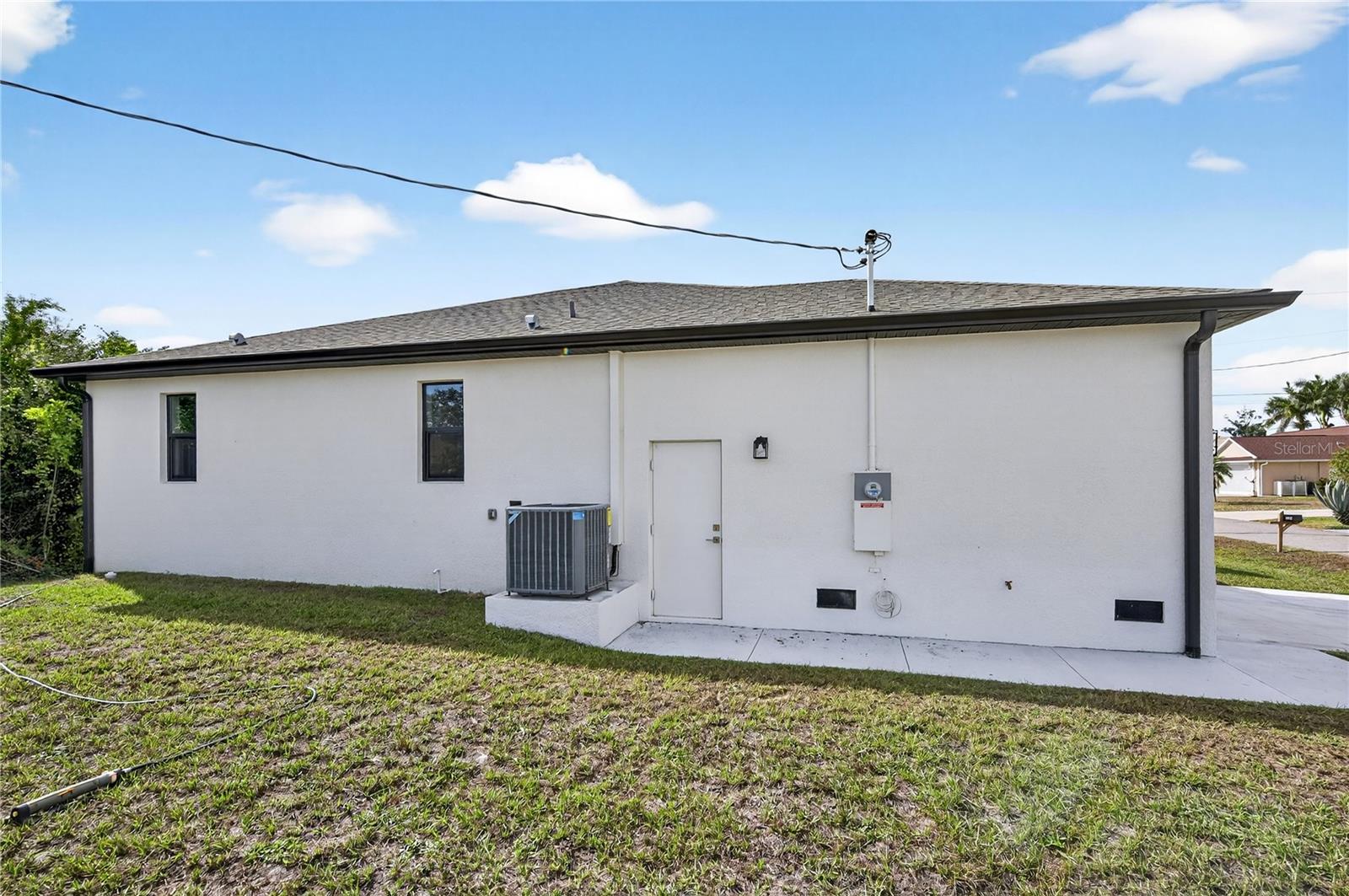 WARM MINERAL SPGS - Residential