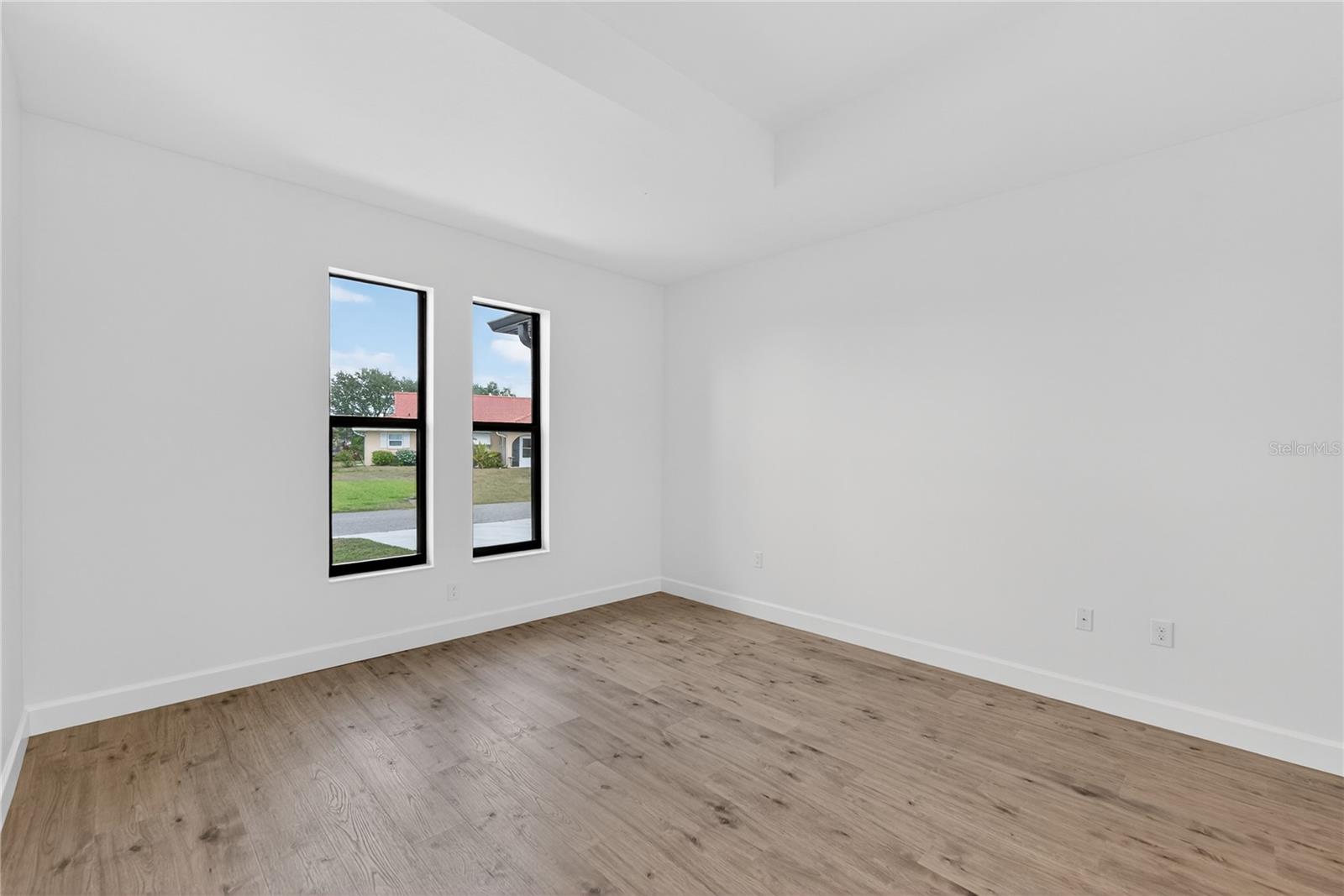 WARM MINERAL SPGS - Residential