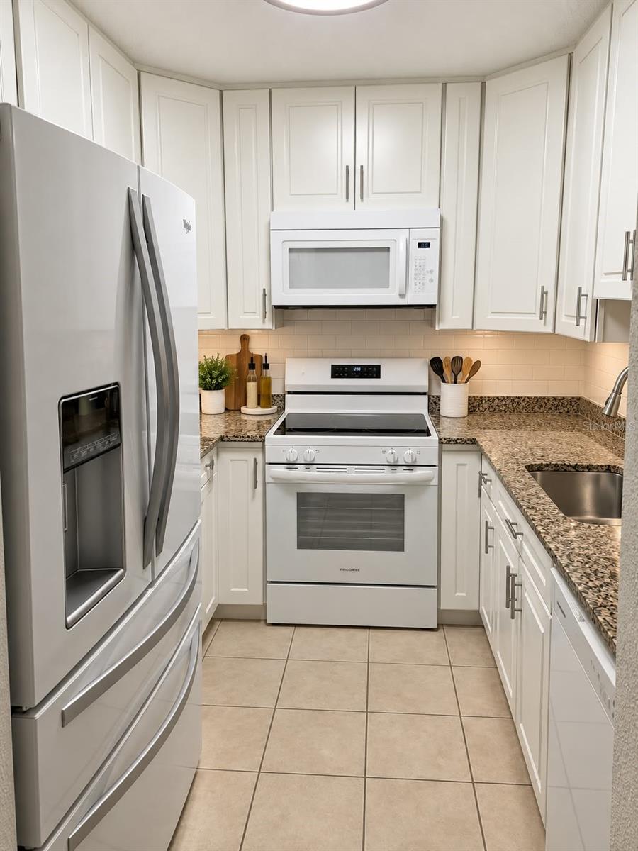 2415 NE 7TH STREET 5