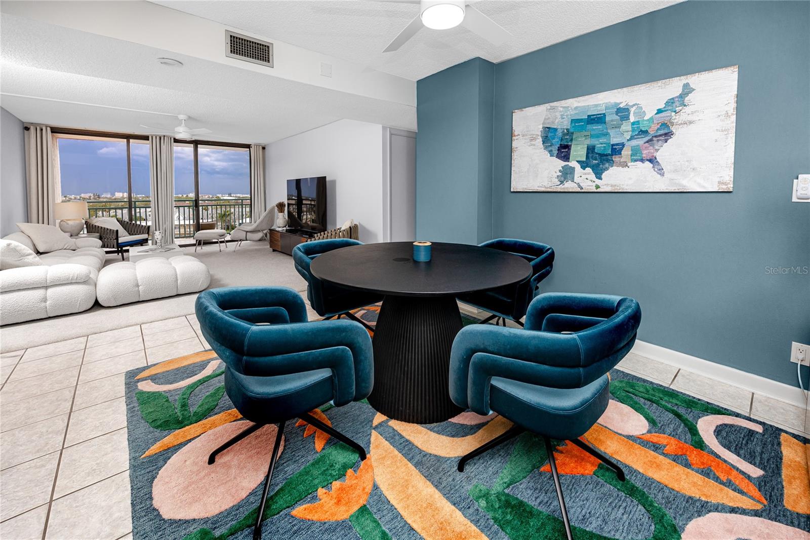 KEY CAPRI CONDO - Residential