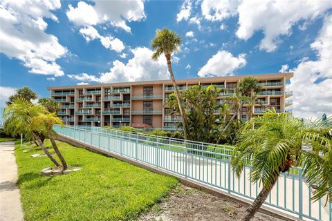 1 KEY CAPRI 606W TREASURE ISLAND FL 33706
