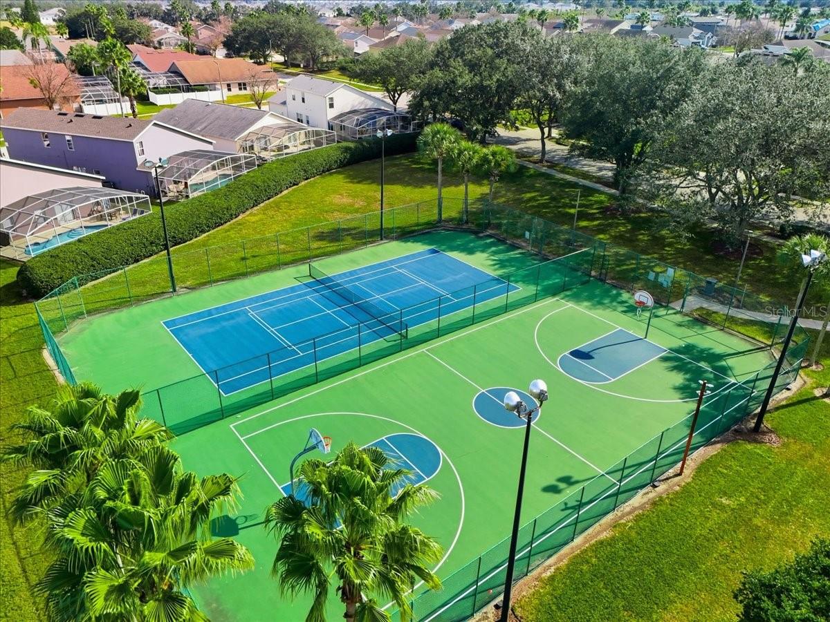 HAMPTON ESTATES - Residential