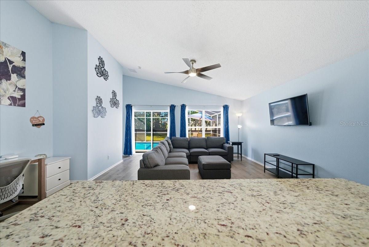 HAMPTON ESTATES - Residential