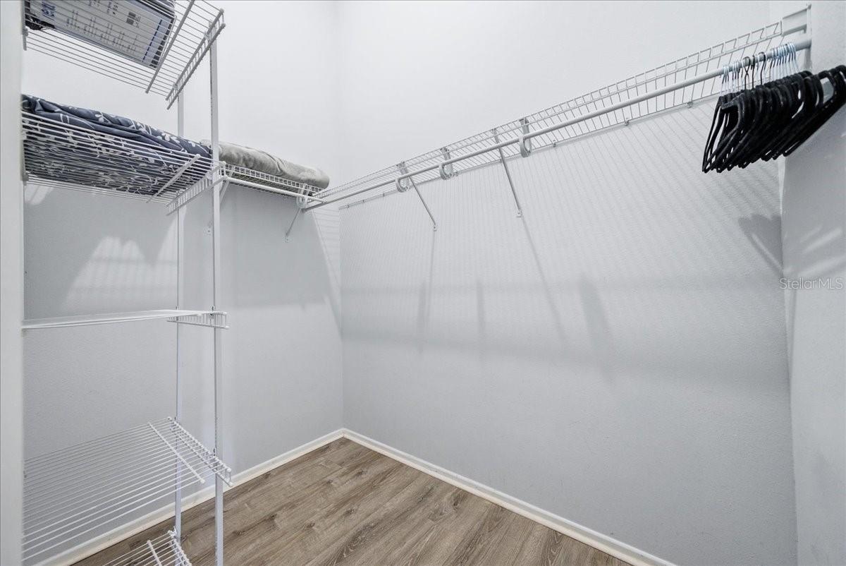 HAMPTON ESTATES - Residential