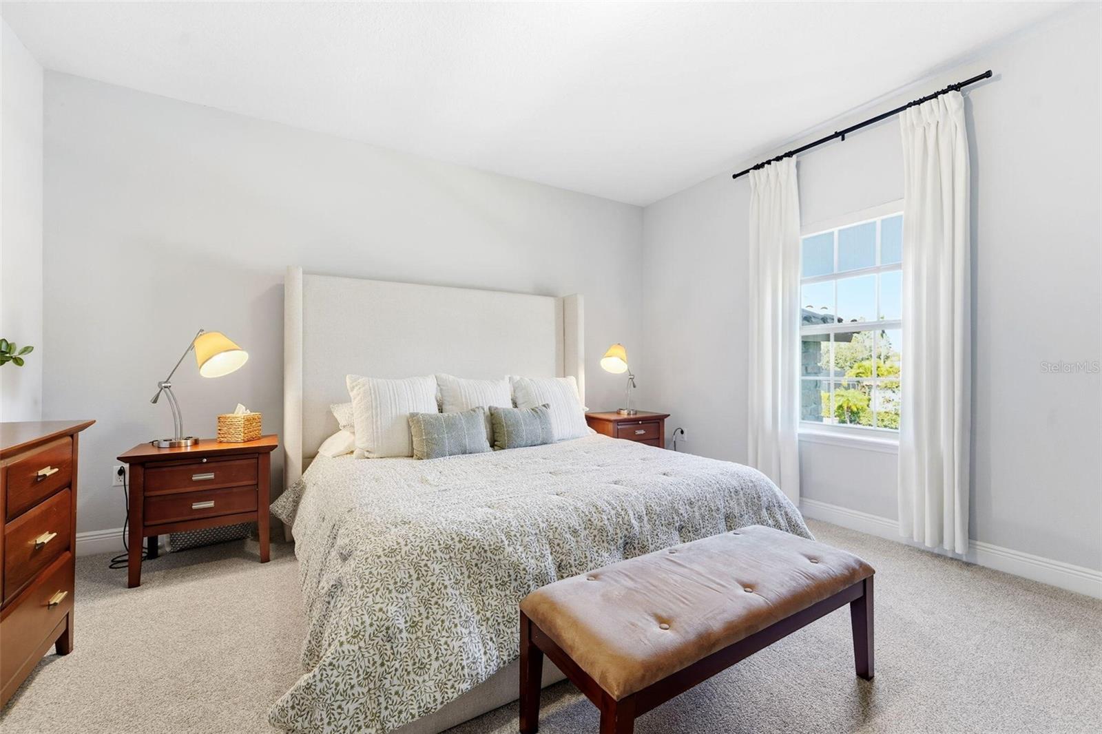 ESTUARY OF MOBBLY BAY - Residential