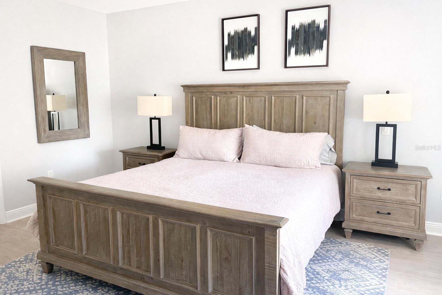 ESTUARY OF MOBBLY BAY - Residential