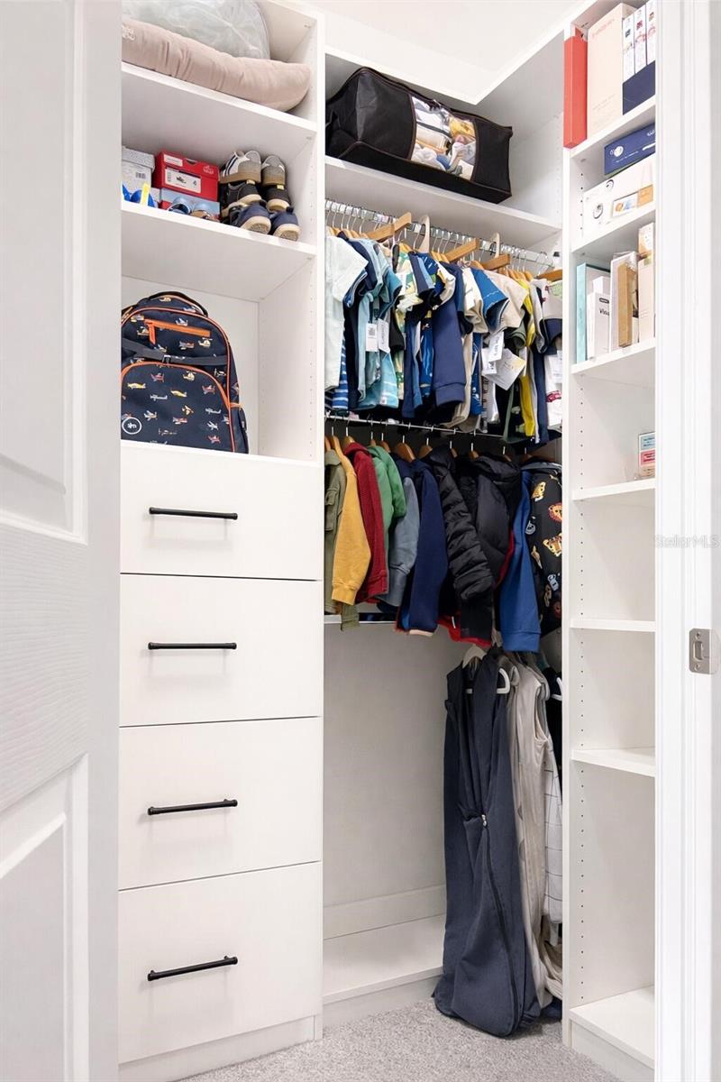 ESTUARY OF MOBBLY BAY - Residential