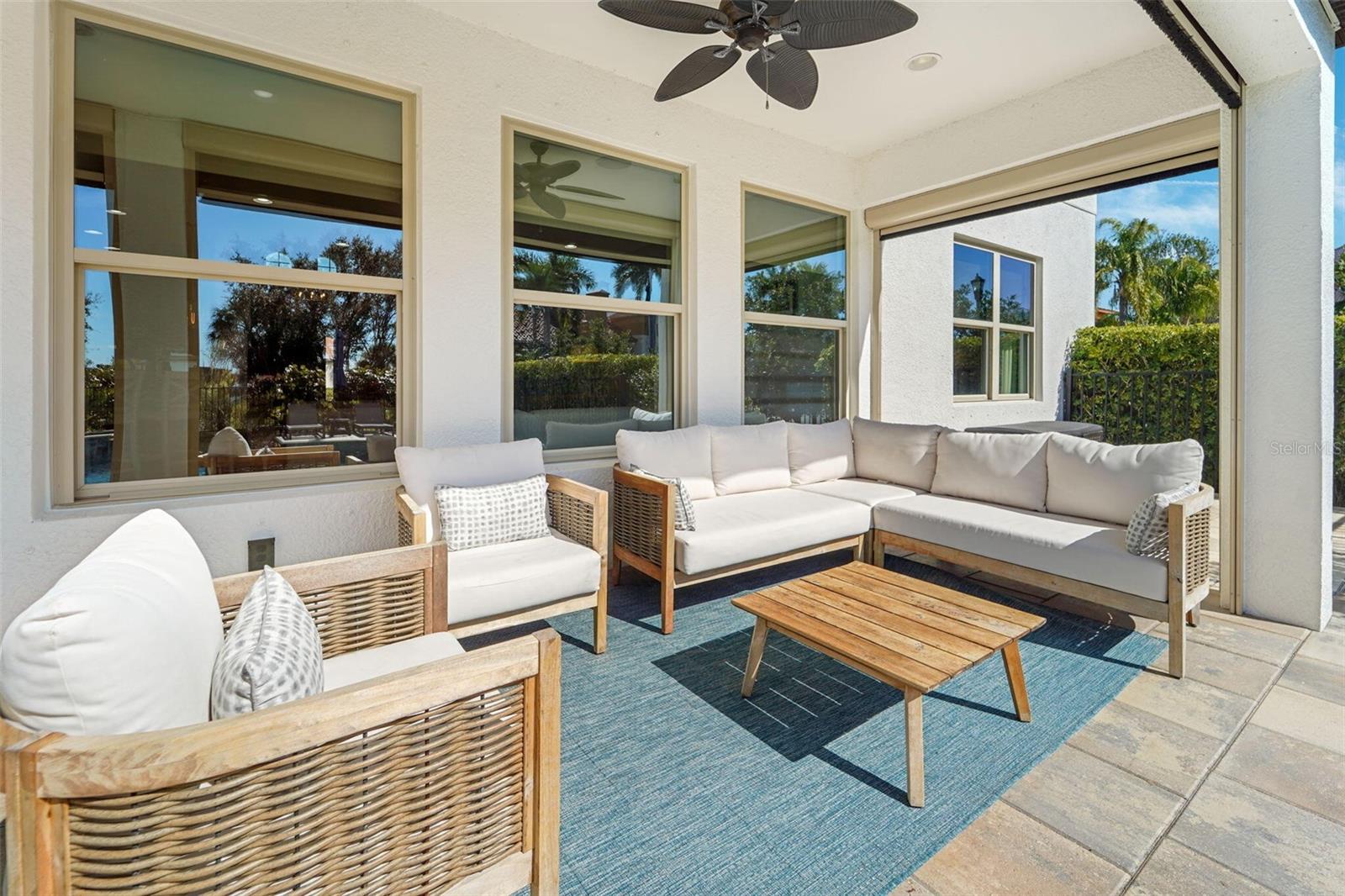 ESTUARY OF MOBBLY BAY - Residential