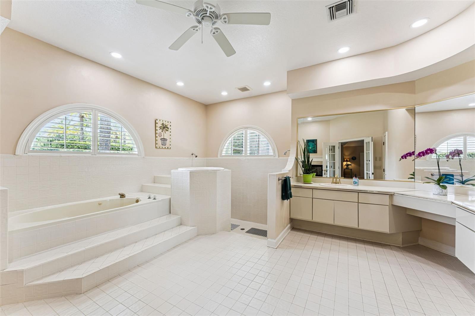 SWEETWATER CLUB UNIT 7 - Residential