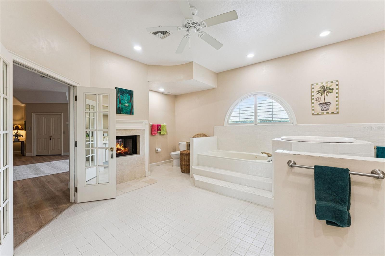 SWEETWATER CLUB UNIT 7 - Residential