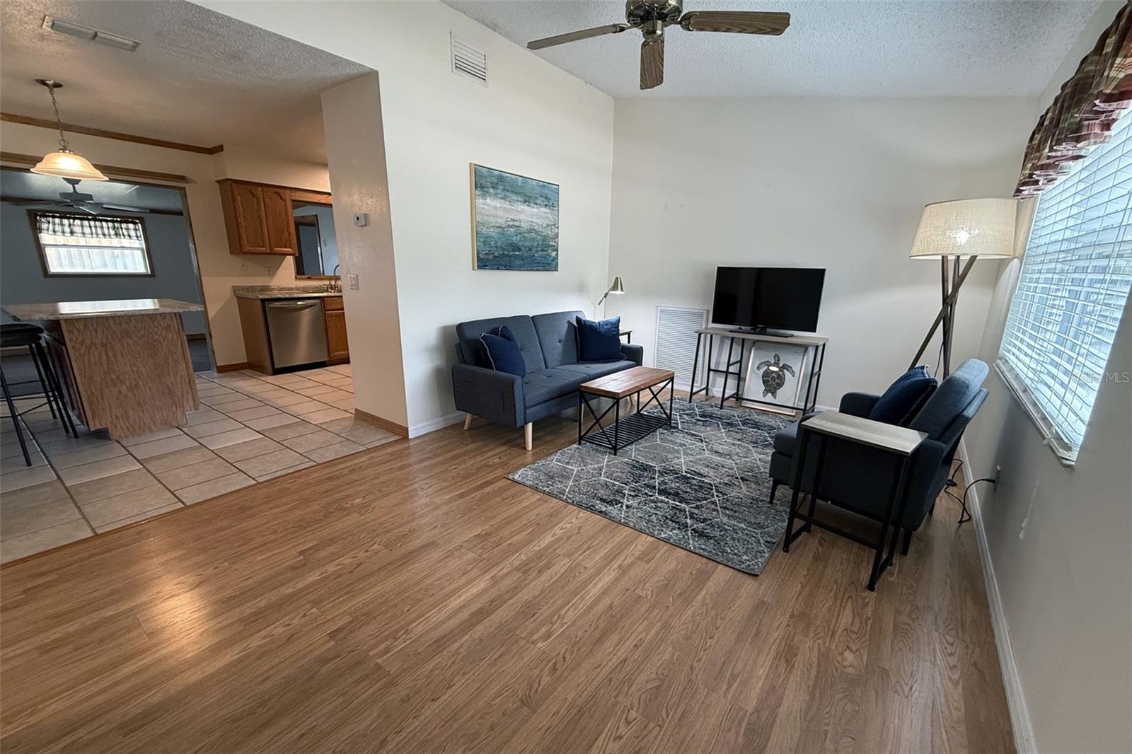 HILLTOP GROVES ESTATES - Residential