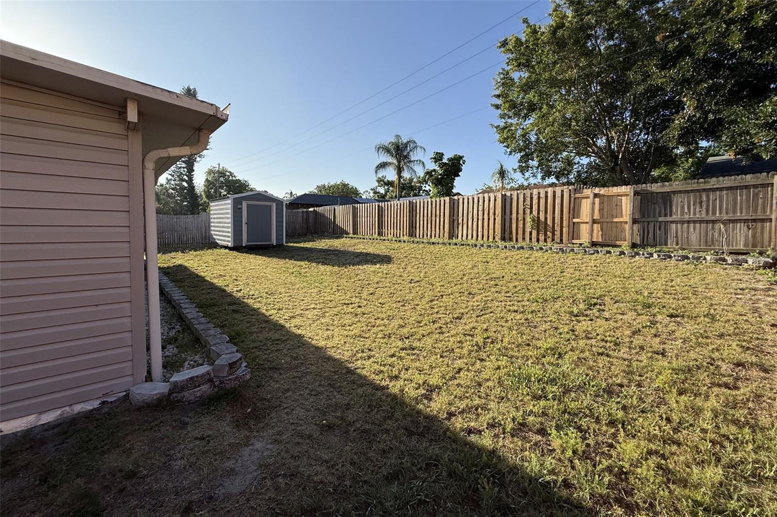 HILLTOP GROVES ESTATES - Residential