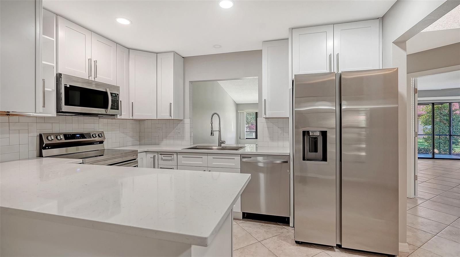 VILLAGE DES PINS III - Residential Lease