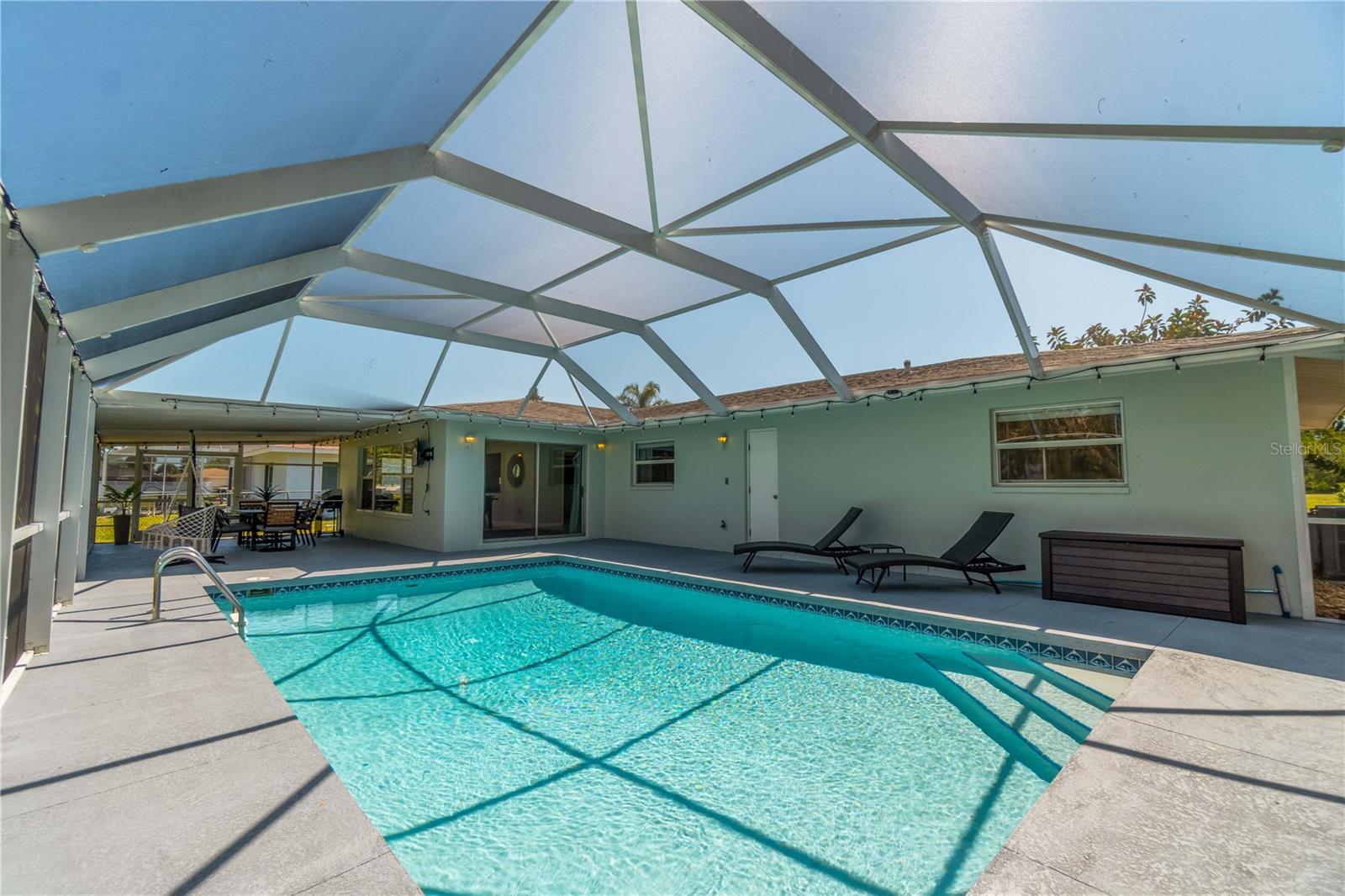 ROTONDA WEST OAKLAND HILLS - Residential Lease