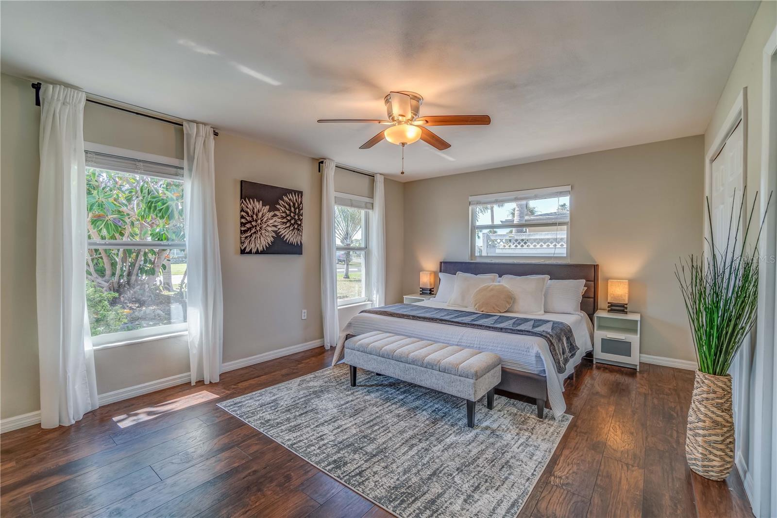 ROTONDA WEST OAKLAND HILLS - Residential Lease