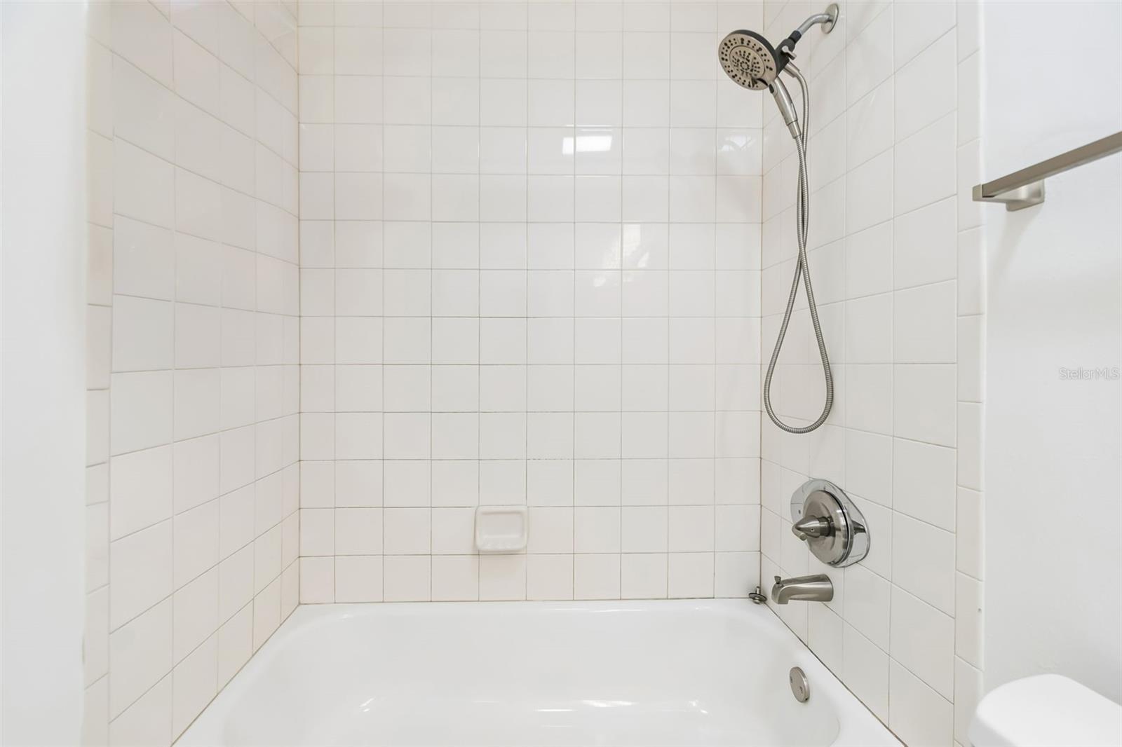 SUNRIDGE OF TAMPA BAY A CONDO - Residential Lease