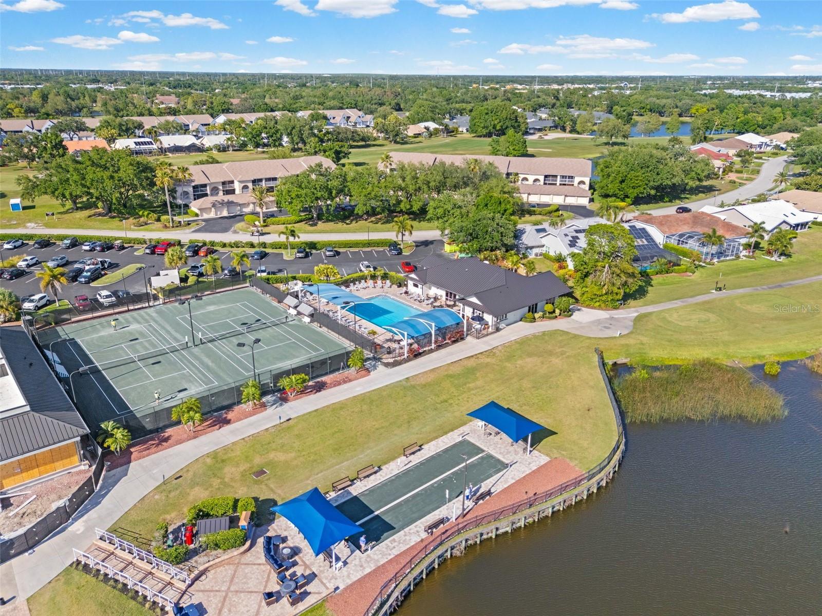 TERRACES 2 OF TARA - Residential