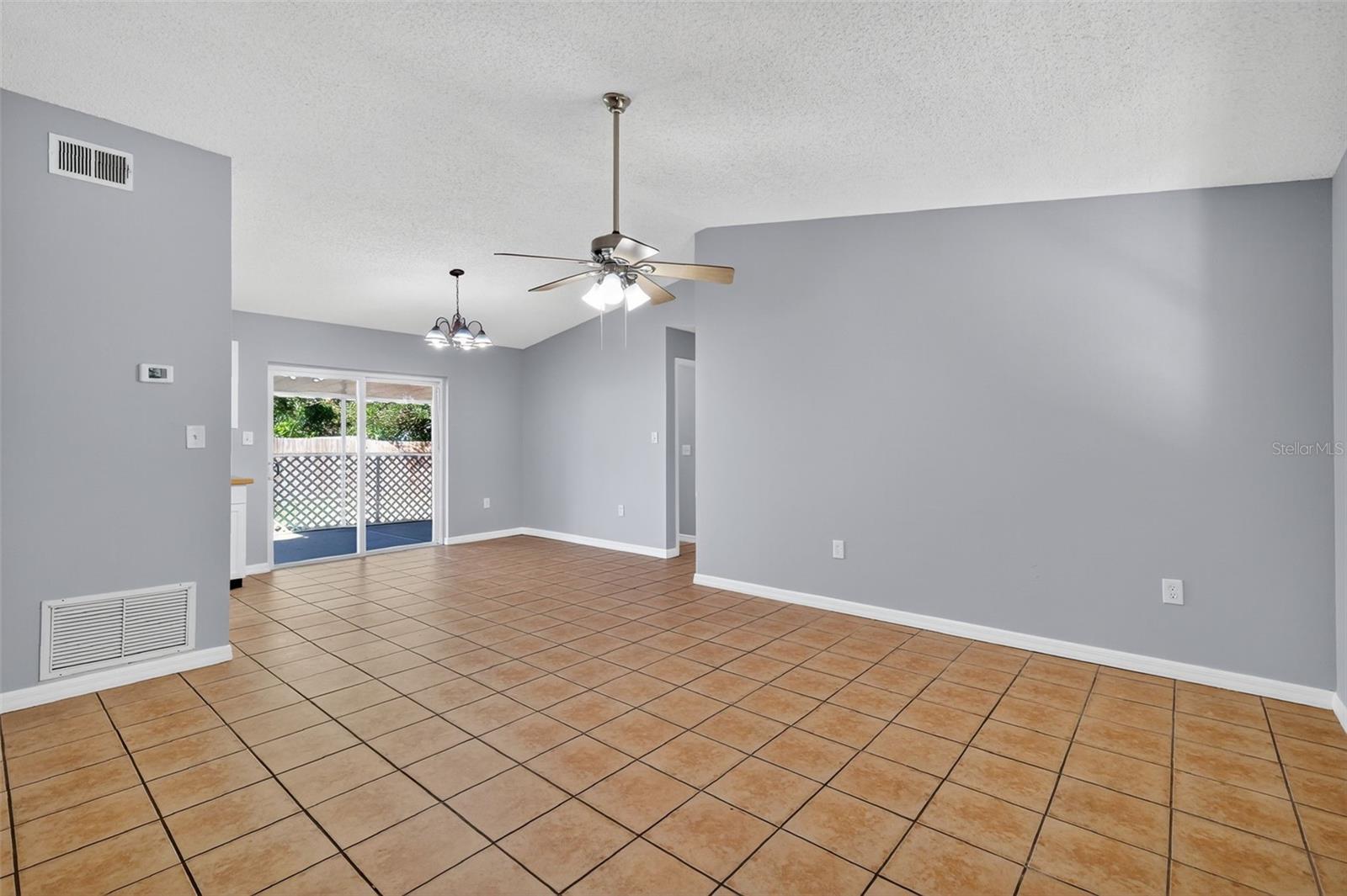 CRICKET LAKE VILLAGE - Residential