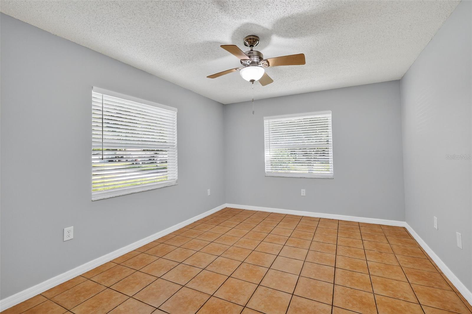 CRICKET LAKE VILLAGE - Residential