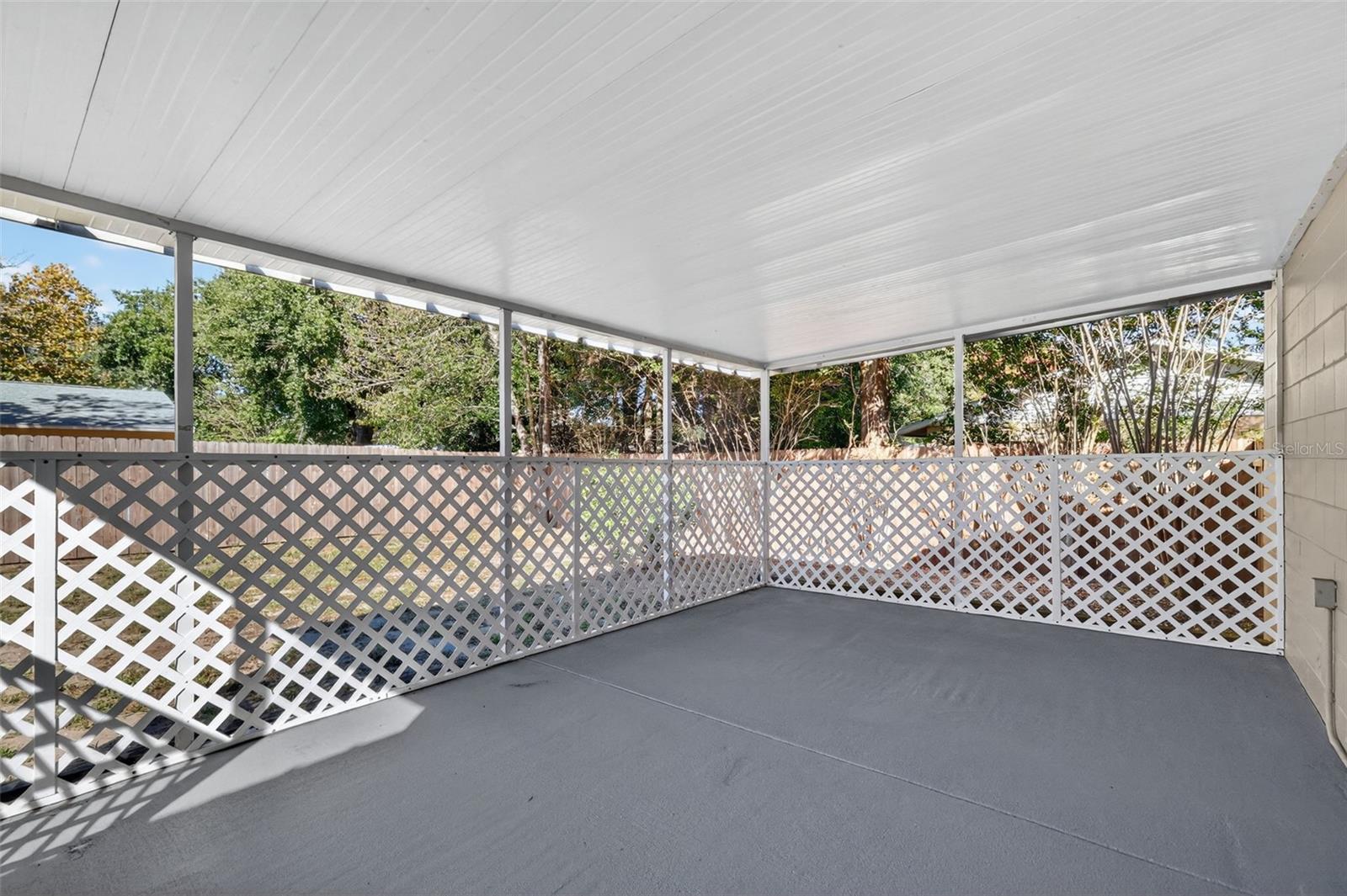 CRICKET LAKE VILLAGE - Residential