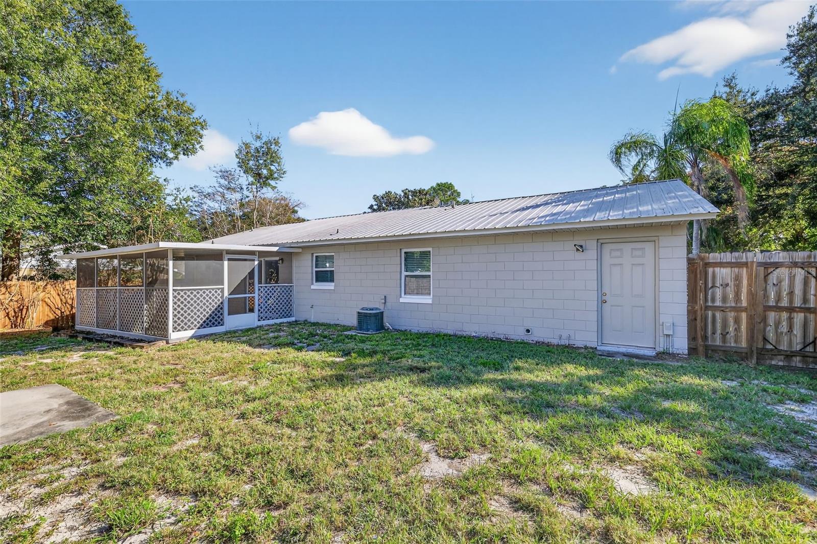 CRICKET LAKE VILLAGE - Residential