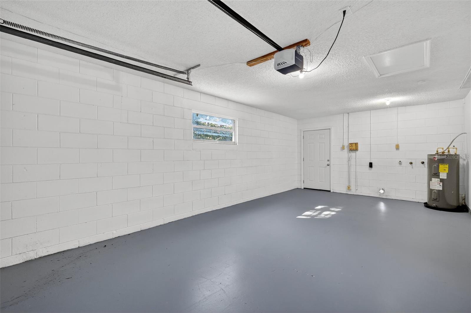 CRICKET LAKE VILLAGE - Residential