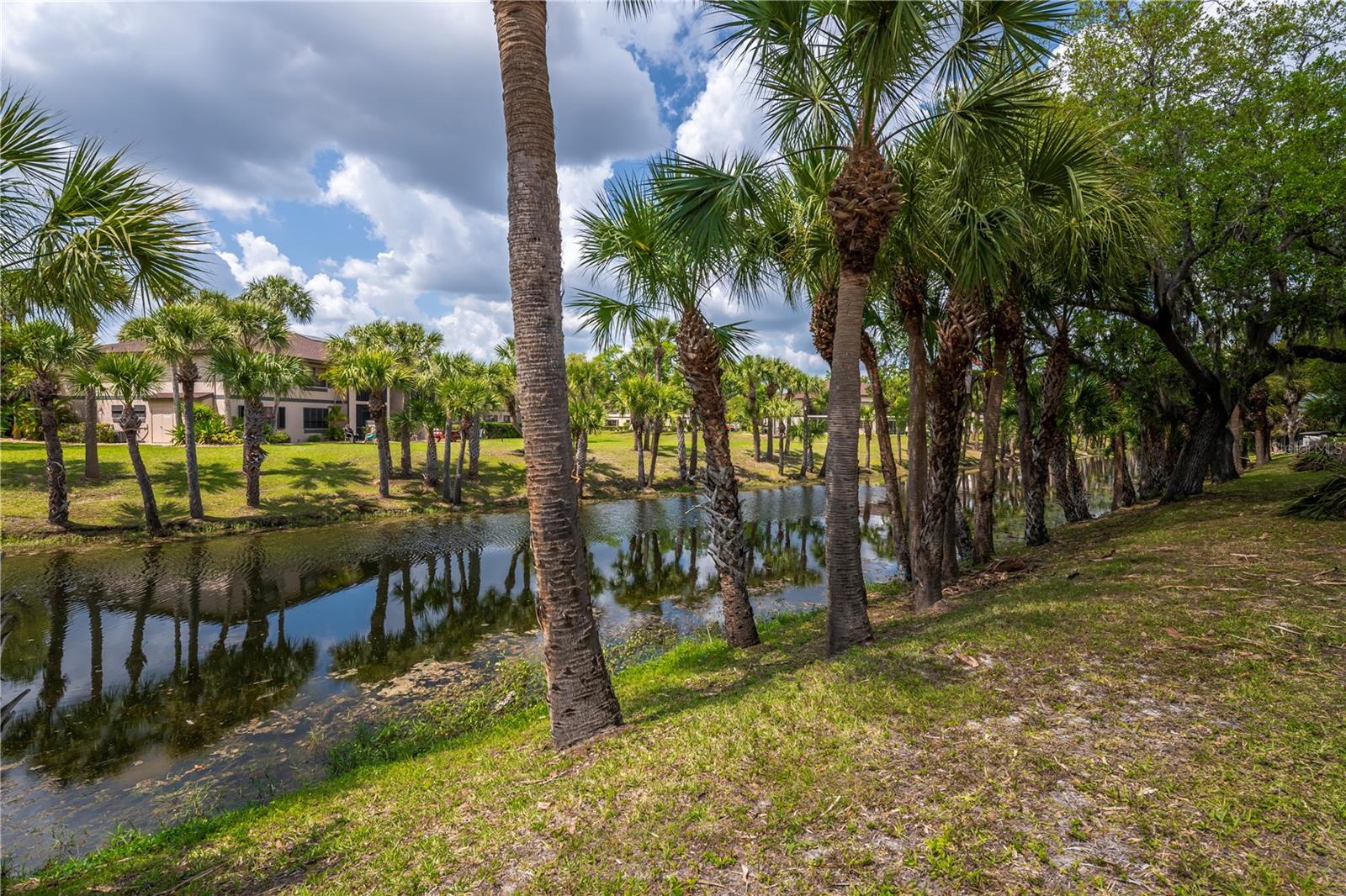 OAK FORREST - Residential