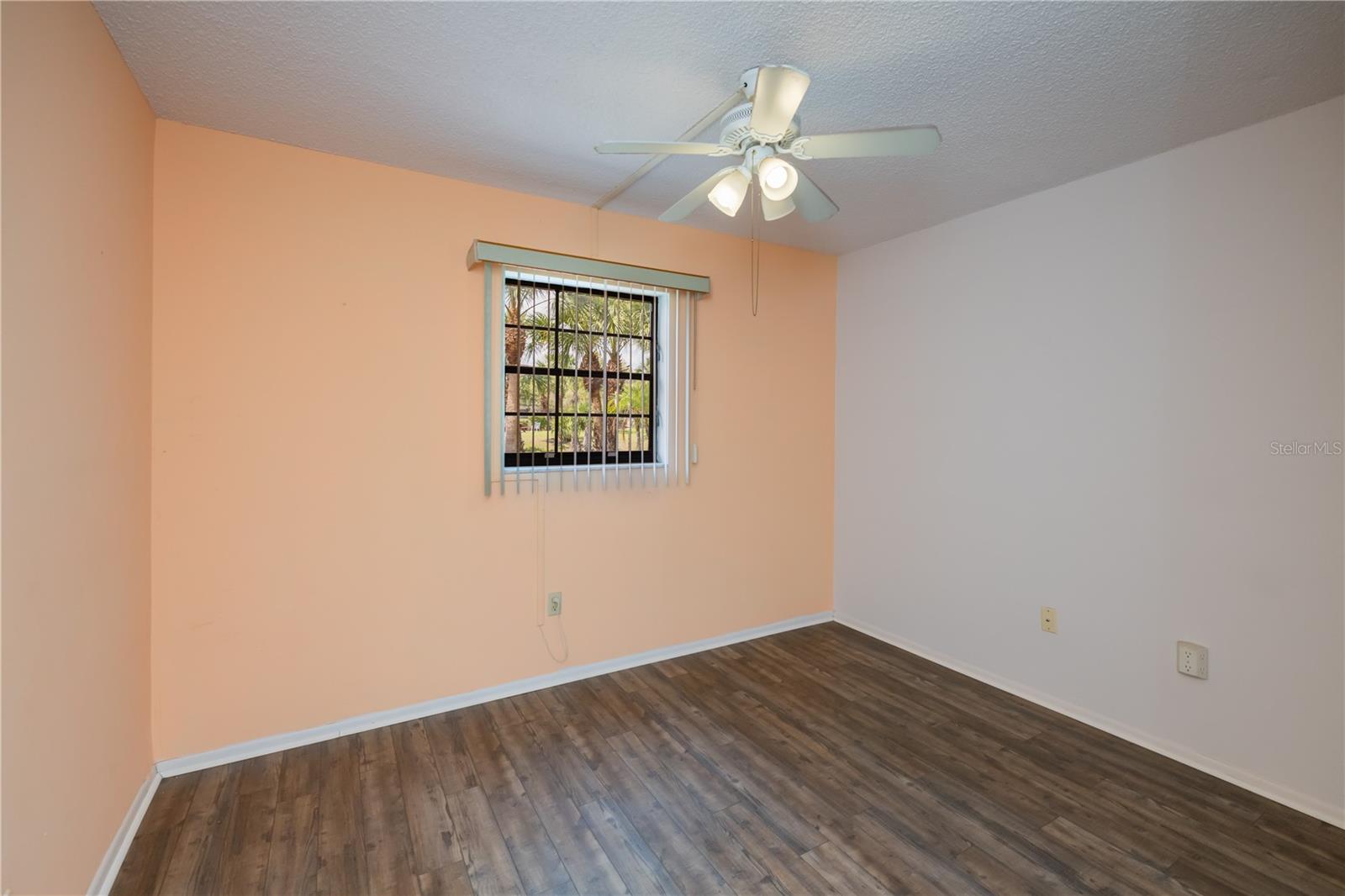 OAK FORREST - Residential