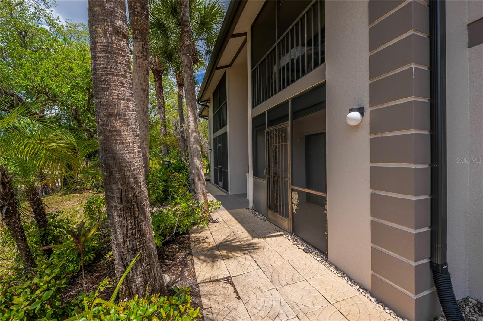 OAK FORREST - Residential