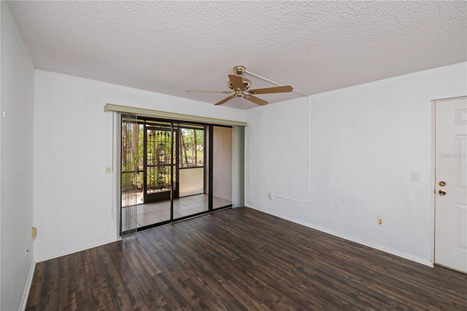 OAK FORREST - Residential