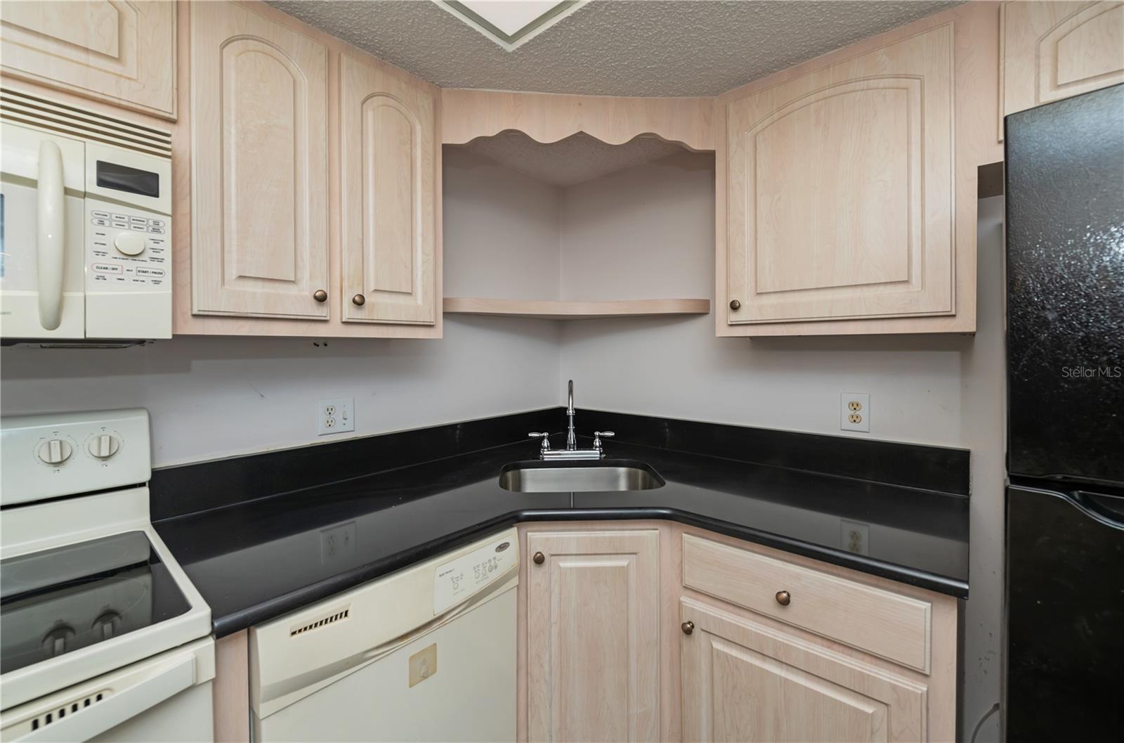 OAK FORREST - Residential