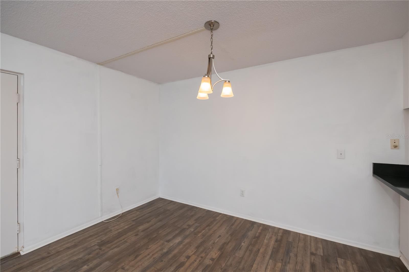 OAK FORREST - Residential