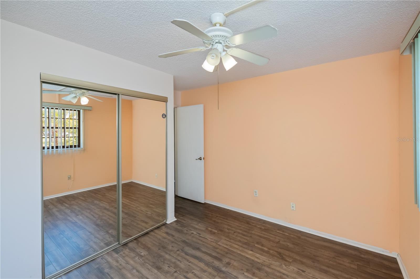 OAK FORREST - Residential