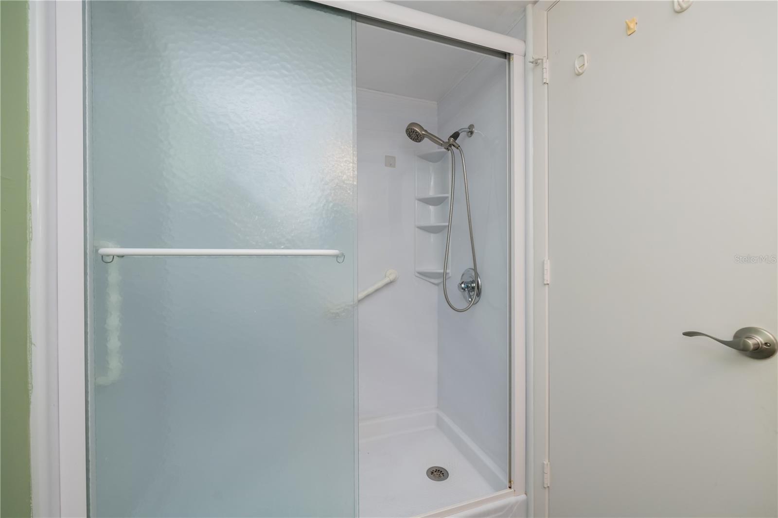 OAK FORREST - Residential