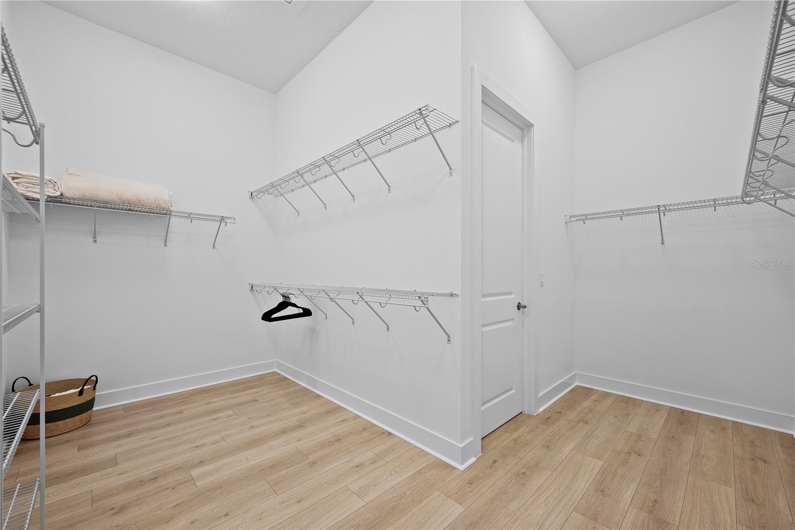 AVENIR-POD 20 - Residential