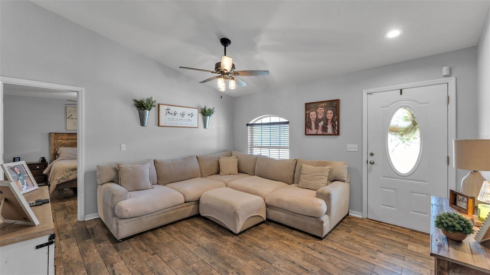 BLACKWATER OAKS - Residential