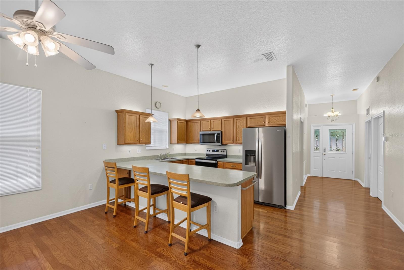 2216 NE 40TH TERRACE