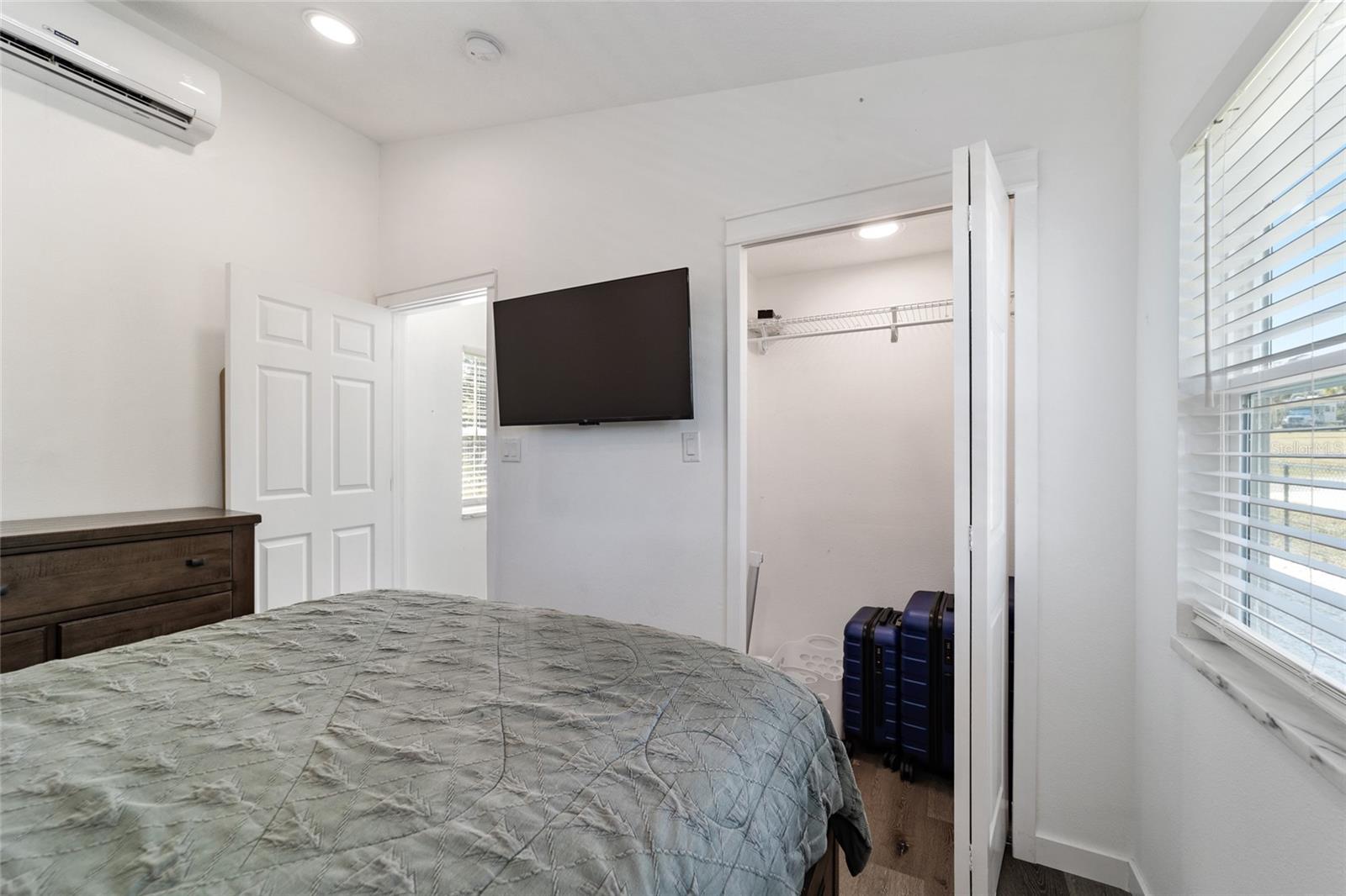 OKLAWAHA OVERLOOK CONDO - Residential
