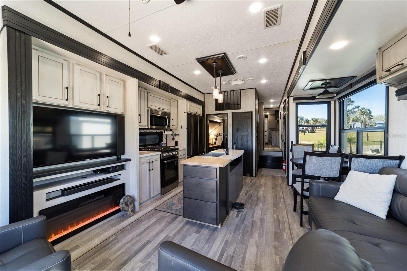 OKLAWAHA OVERLOOK CONDO - Residential