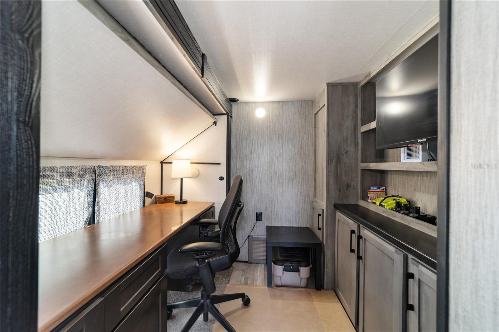 OKLAWAHA OVERLOOK CONDO - Residential