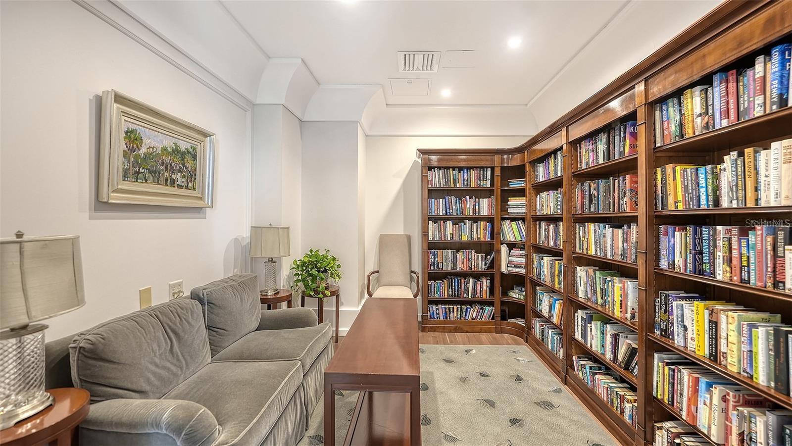 1350 MAIN RESIDENTIAL - Residential