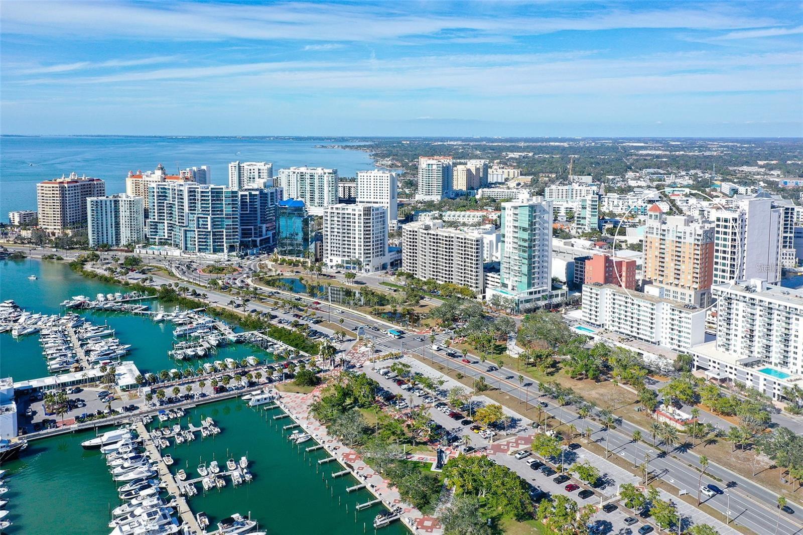 1350 MAIN RESIDENTIAL - Residential