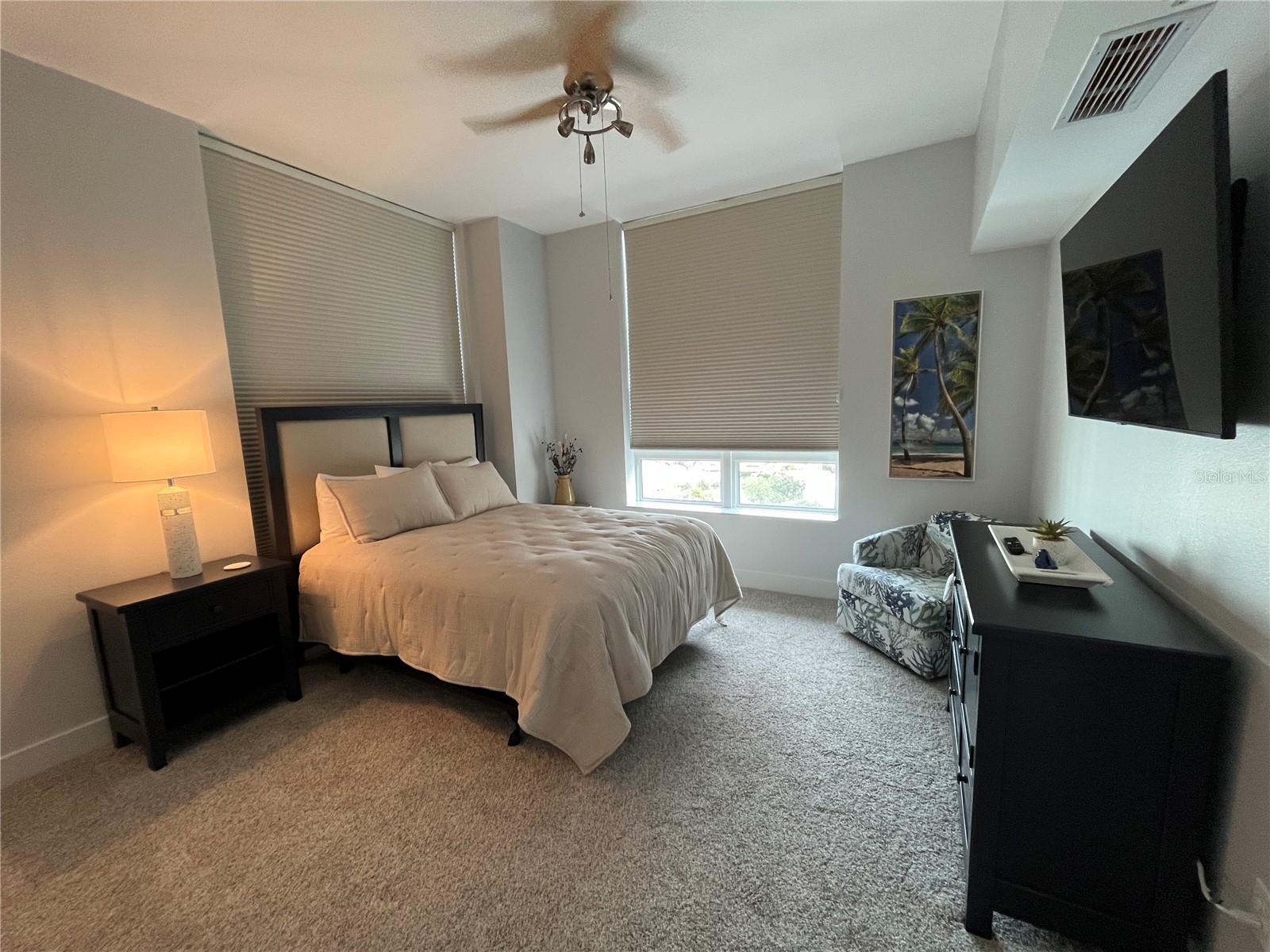 1350 MAIN RESIDENTIAL - Residential