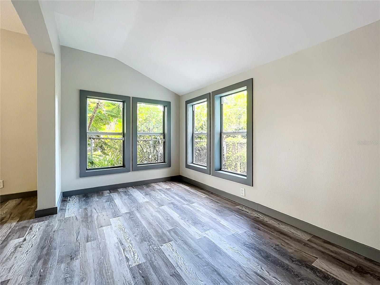 BROBERGS - Residential Lease