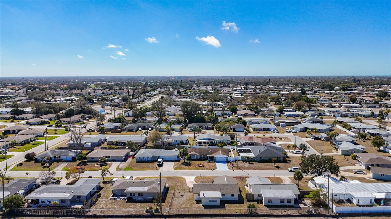 VENICE GARDENS - Residential